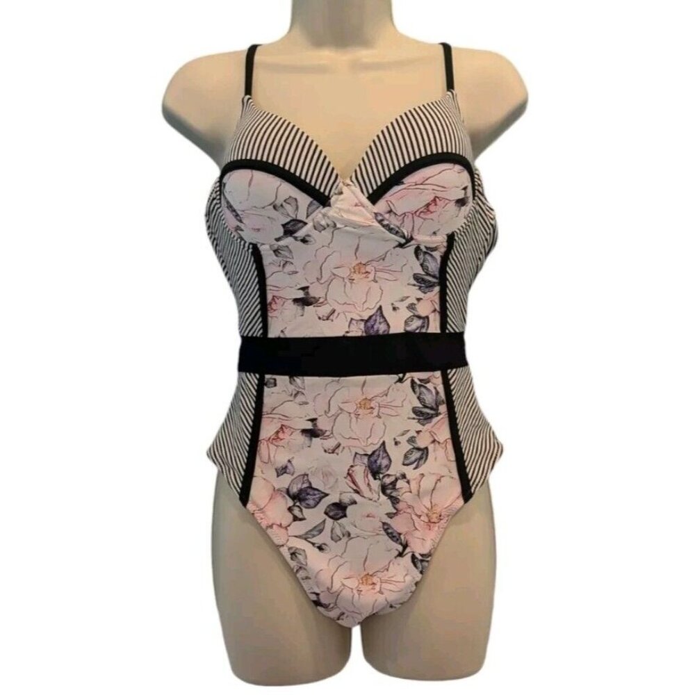 Swimsuit One Piece Women Size Medium Cupshe Floral Bustier Coastal Beach‎ Summer